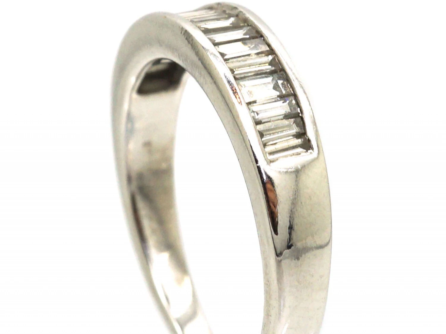 18ct White Gold Ring Set With Baguette Diamonds 4 18ct White Gold Ring Set With Baguette Diamonds - Image 2