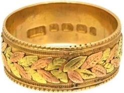 Victorian Three Colour 18ct Gold Wedding Ring With Laurel Leaf Motif 11 Victorian Three Colour 18ct Gold Wedding Ring With Laurel Leaf Motif -Antique Jewellery Company ce721ca2 dsc00599 scaled 1