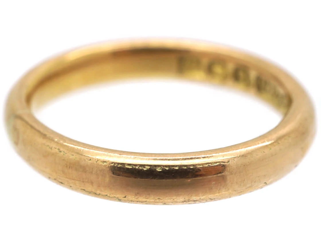 9ct Gold Wedding Band 8 9ct Gold Wedding Band - Image 6