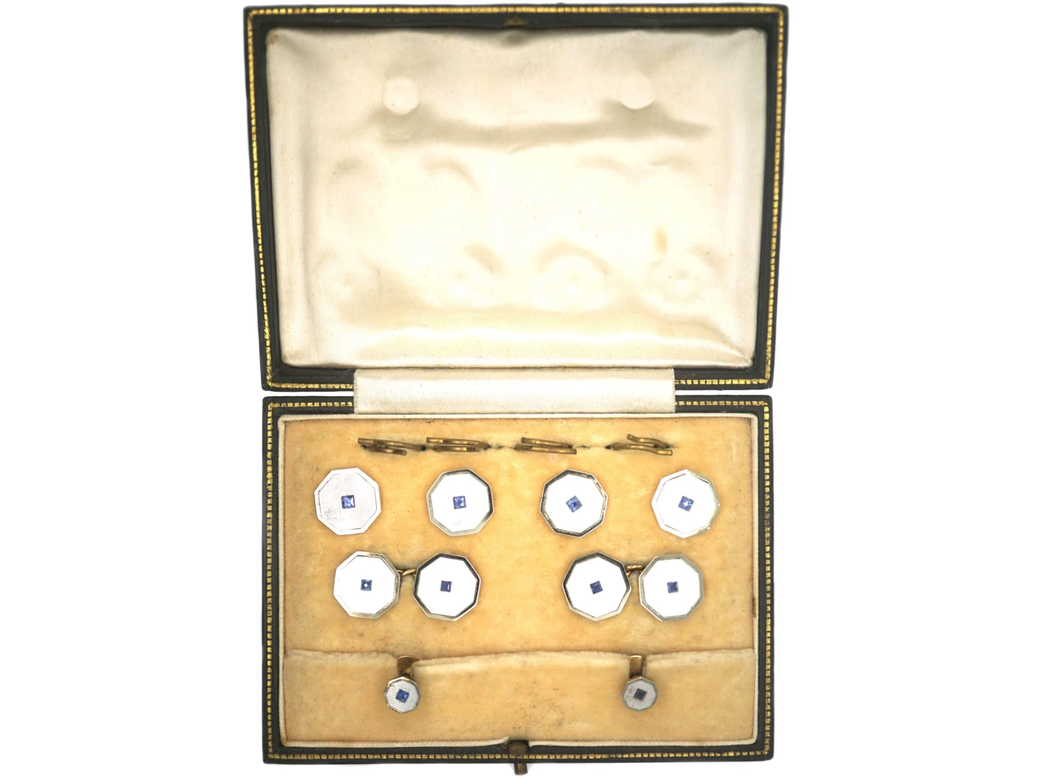 Art Deco 9ct & 18ct Gold Mother Of Pearl & Sapphire Dress Set In Original Case 5 Art Deco 9ct & 18ct Gold Mother Of Pearl & Sapphire Dress Set In Original Case - Image 3