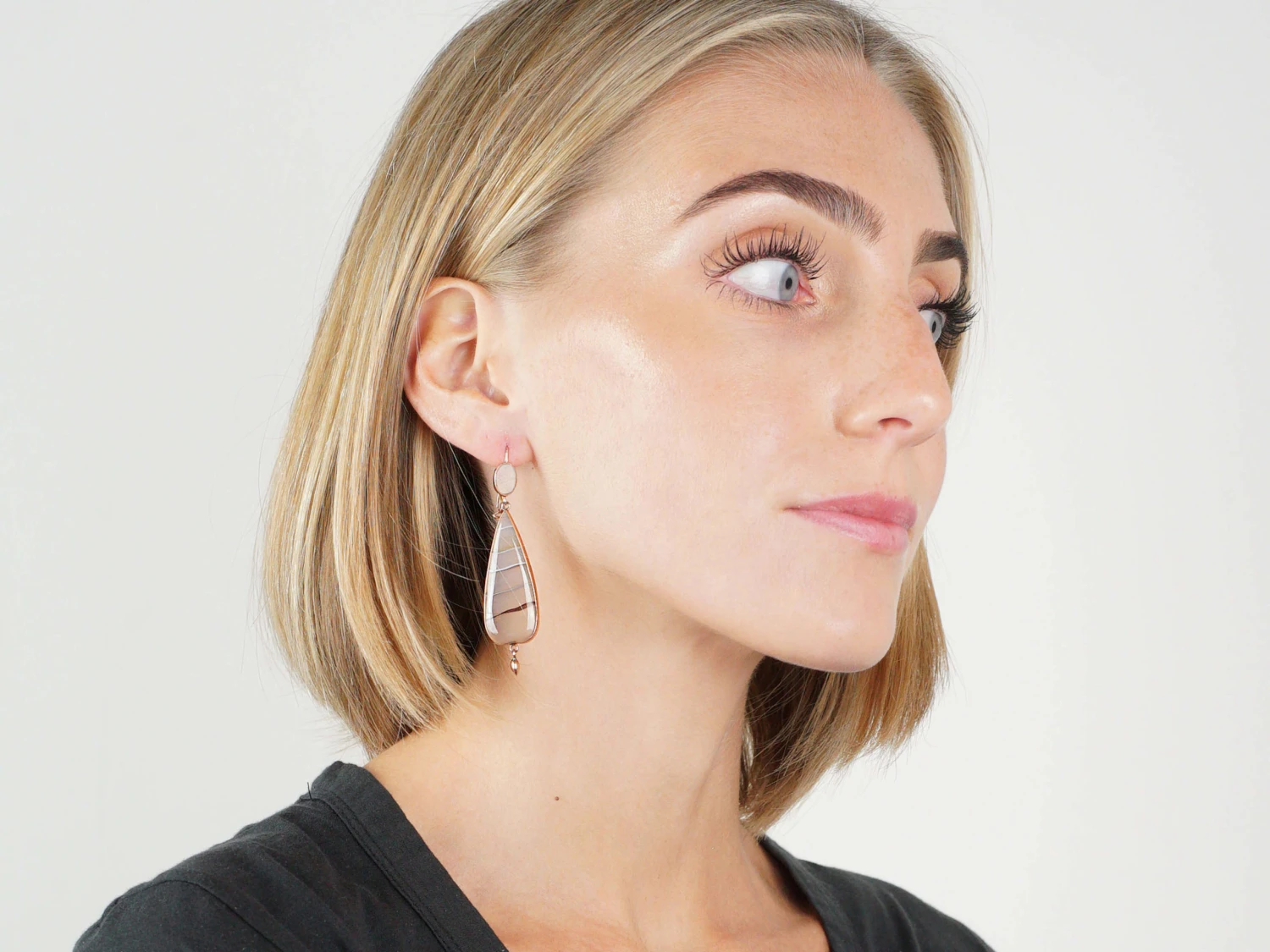 Georgian 9ct Gold & Banded Agate Drop Earrings 5 Georgian 9ct Gold & Banded Agate Drop Earrings - Image 3