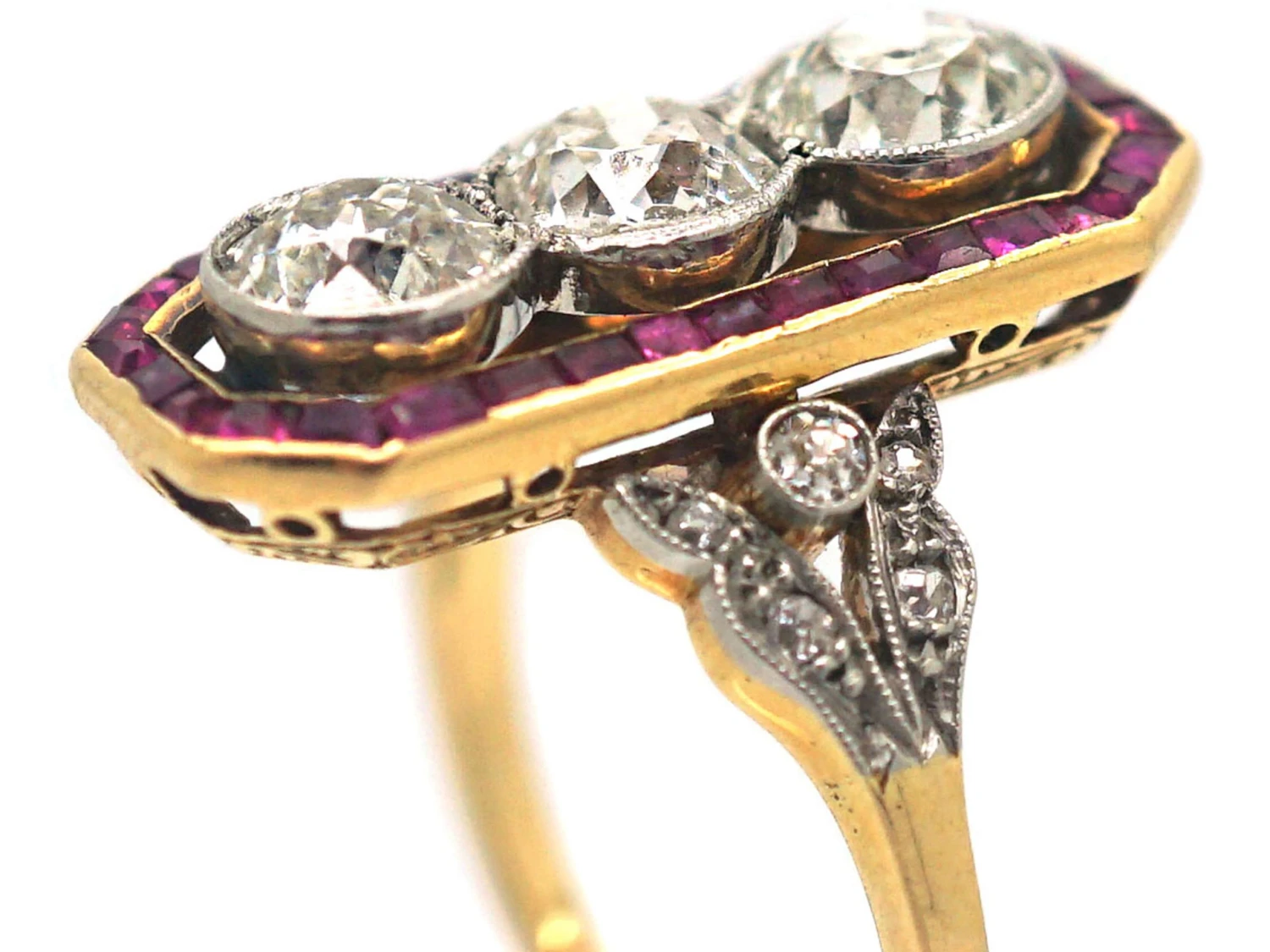 French 18ct Gold & Platinum, Art Deco 18ct Gold & Platinum, Ruby & Diamond Rectangular Ring 4 French 18ct Gold & Platinum, Art Deco 18ct Gold & Platinum, Ruby & Diamond Rectangular Ring - Image 2