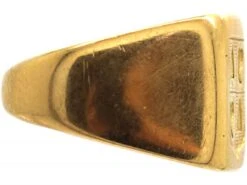 Early 20th Century Belgian 18ct Gold Signet Ring With Intaglio Of Weeping Hearts & Spades -Antique Jewellery Company fe513dba dsc07817 scaled 1