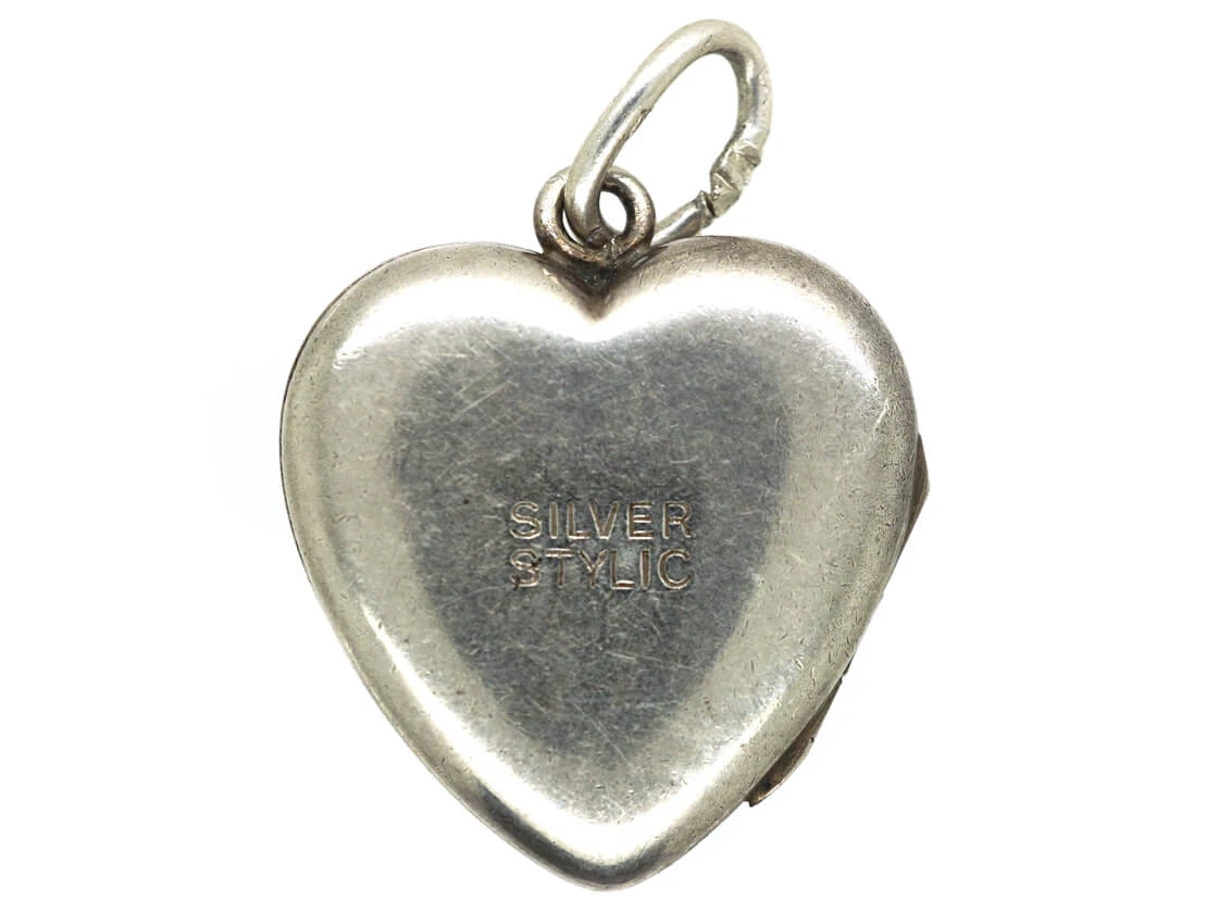 Mid Century Heart Shaped Silver Locket 6 Mid Century Heart Shaped Silver Locket - Image 4